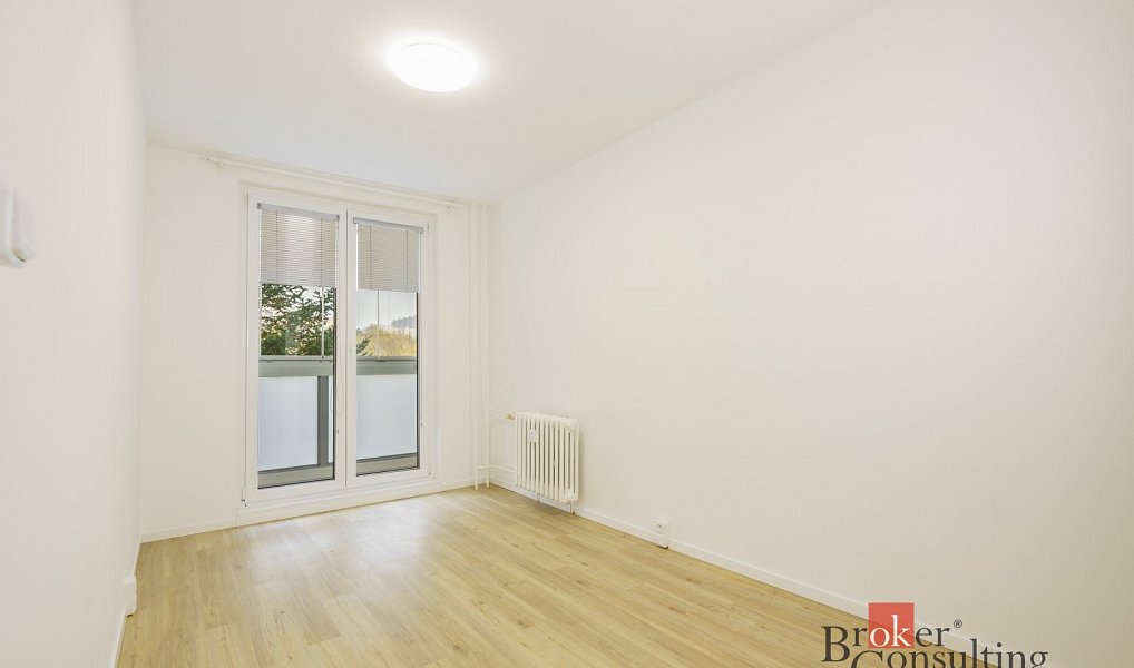 Prodej bytu 3+1 62 m², Praha – náhled fotky 8