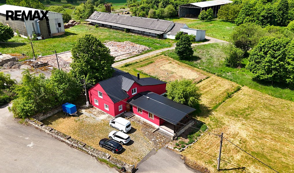 Prodej domu 350 m² s pozemkem 2 784 m², Hošťka – náhled fotky 2