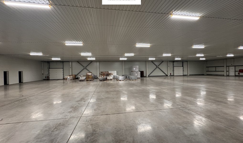 Pronájem skladovacích prostor 1 890 m², Herink – náhled fotky 4