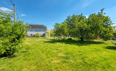 Prodej stavebního pozemku 1 059 m², Přestanov, okres Ústí nad Labem