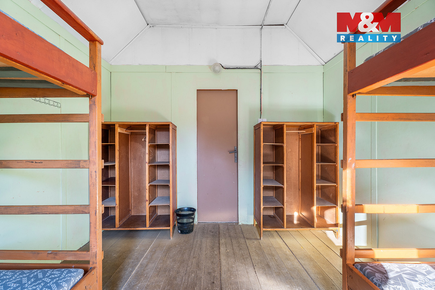 Prodej ubytovacího objektu 757 m² — photo 4