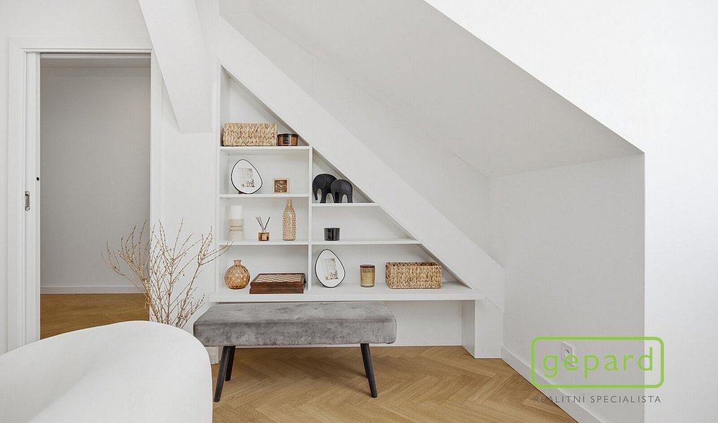 Prodej bytu 2+1 97 m², Praha – náhled fotky 22