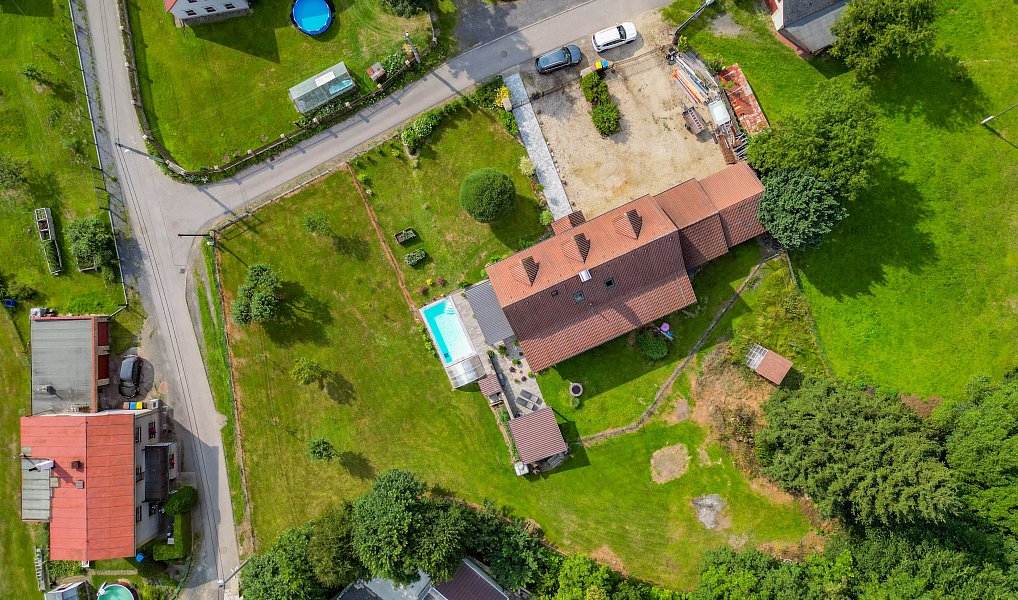 Prodej domu 180 m² s pozemkem 2 568 m², Raspenava – náhled fotky 4
