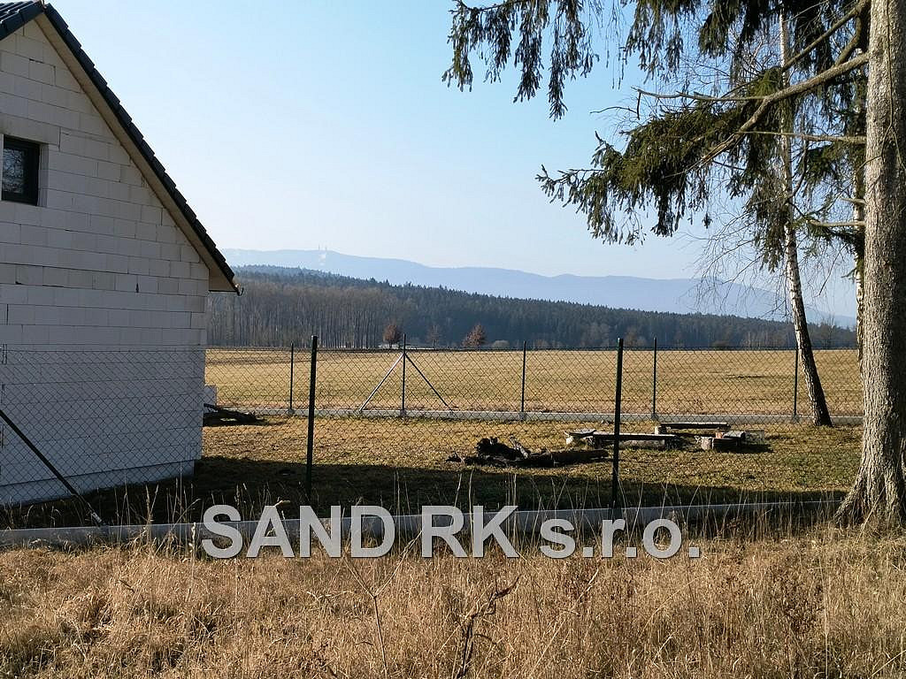 Prodej stavebního pozemku 929 m² – fotografie 3