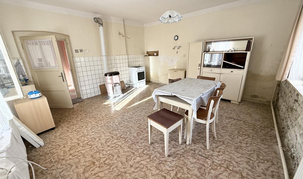 Prodej domu 252 m² s pozemkem 2 927 m², Krabčice – náhled fotky 15