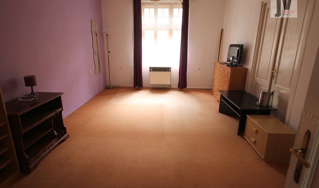Pronájem bytu 2+1 80 m², Plzeň – náhled fotky 3