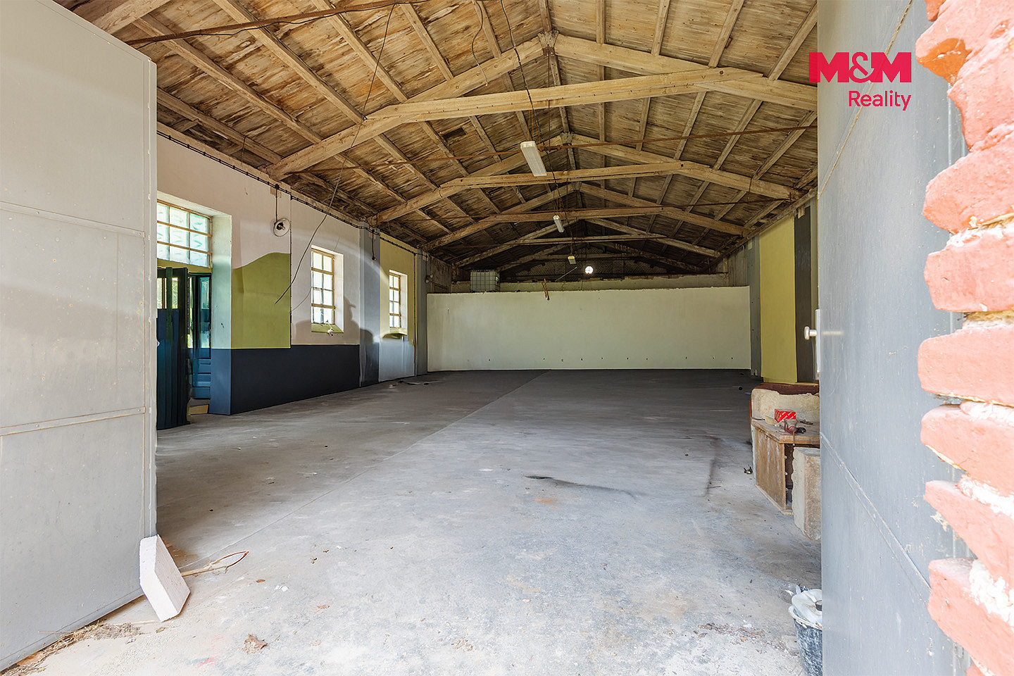 Prodej výrobních prostor 435 m² – fotografie 3