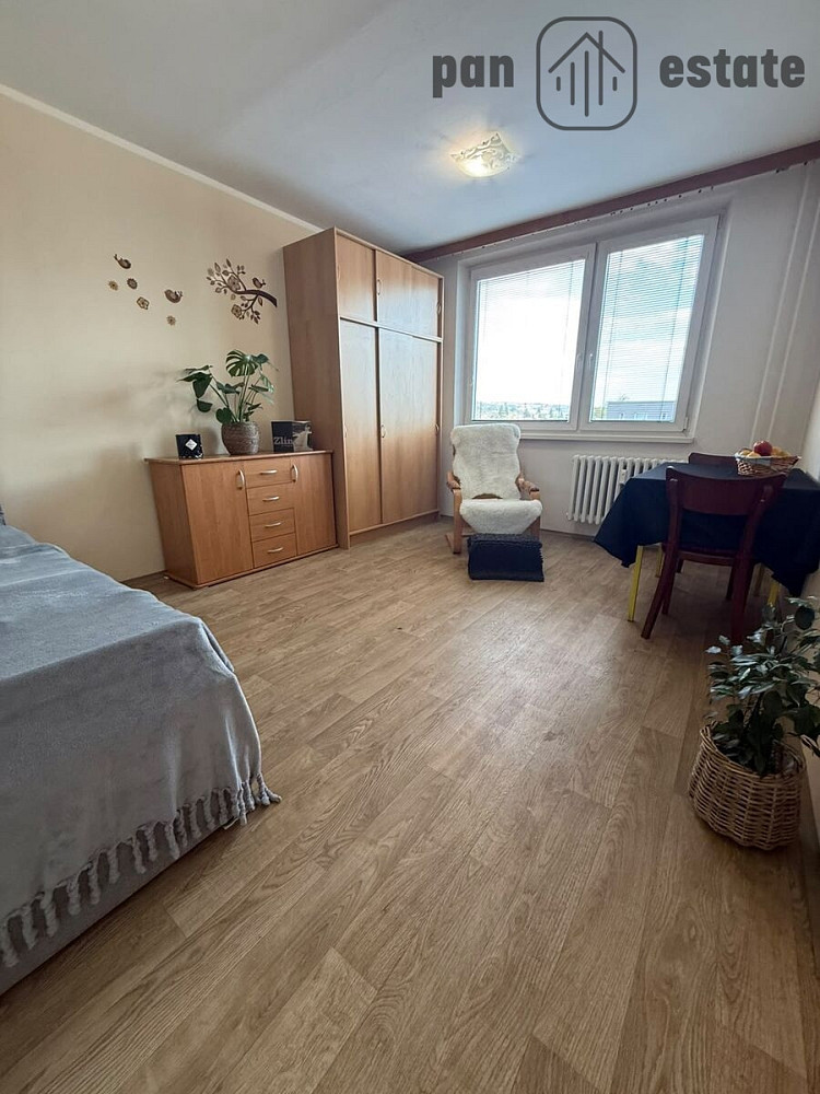Pronájem bytu 1+1 32 m² – fotografie 2