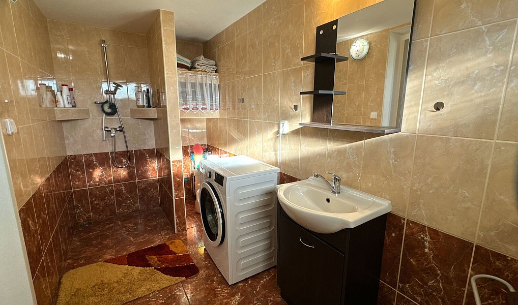 Prodej domu 300 m² s pozemkem 154 m², Tachov – náhled fotky 50