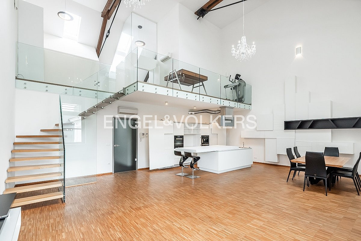 Pronájem bytu 3+kk 170 m² – fotografie 5