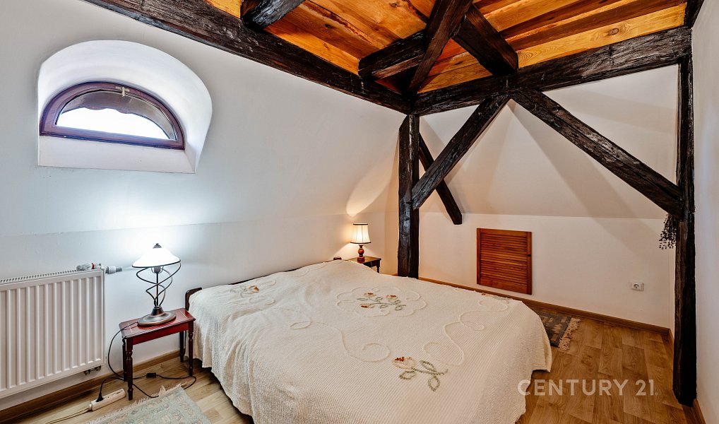 Prodej domu 465 m² s pozemkem 2 031 m², Roudná – náhled fotky 20