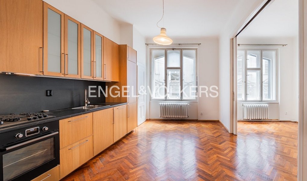 Pronájem bytu 3+kk 92 m², Praha – náhled fotky 2