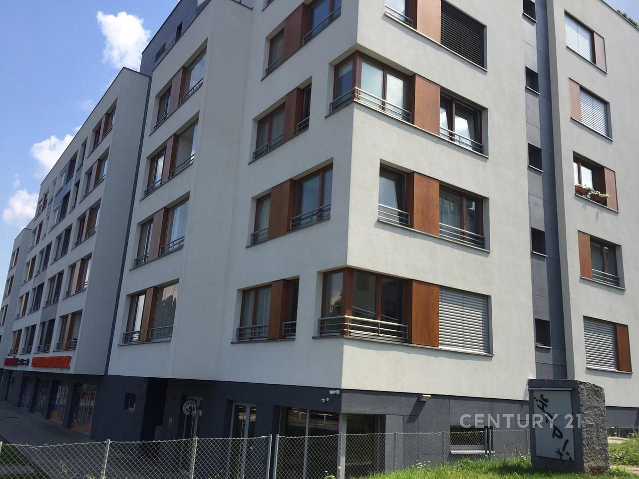 Prodej bytu 4+kk 100 m²