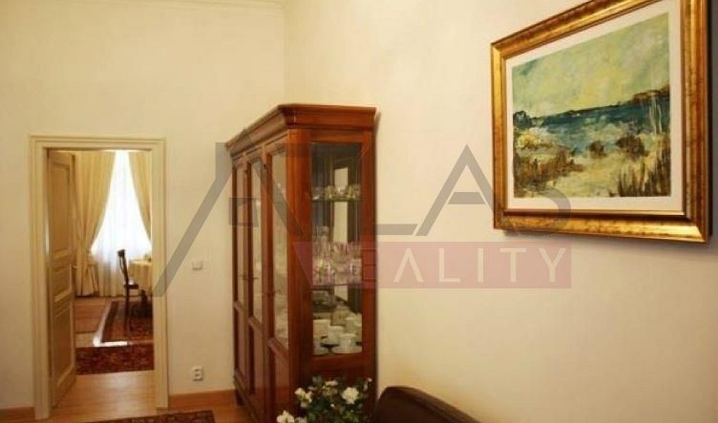Pronájem bytu 3+kk 76 m², Praha – náhled fotky 2