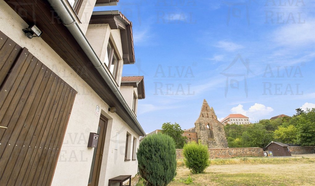 Prodej domu 141 m² s pozemkem 984 m², Dolní Kounice – náhled fotky 27