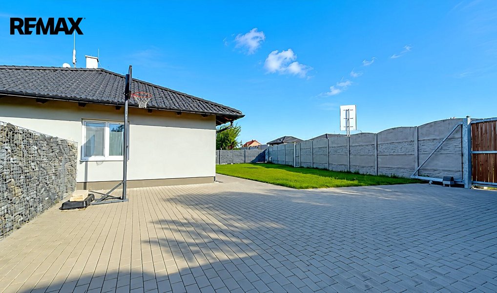 Prodej domu 92 m² s pozemkem 787 m², Tuhaň – náhled fotky 43