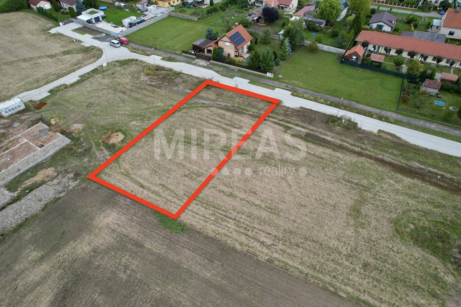 Prodej stavebního pozemku 909 m²