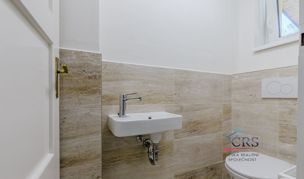 Prodej domu 167 m² s pozemkem 938 m², Skorkov – náhled fotky 20
