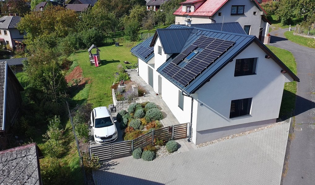 Prodej domu 189 m² s pozemkem 1 127 m², Radostná pod Kozákovem – náhled fotky 4