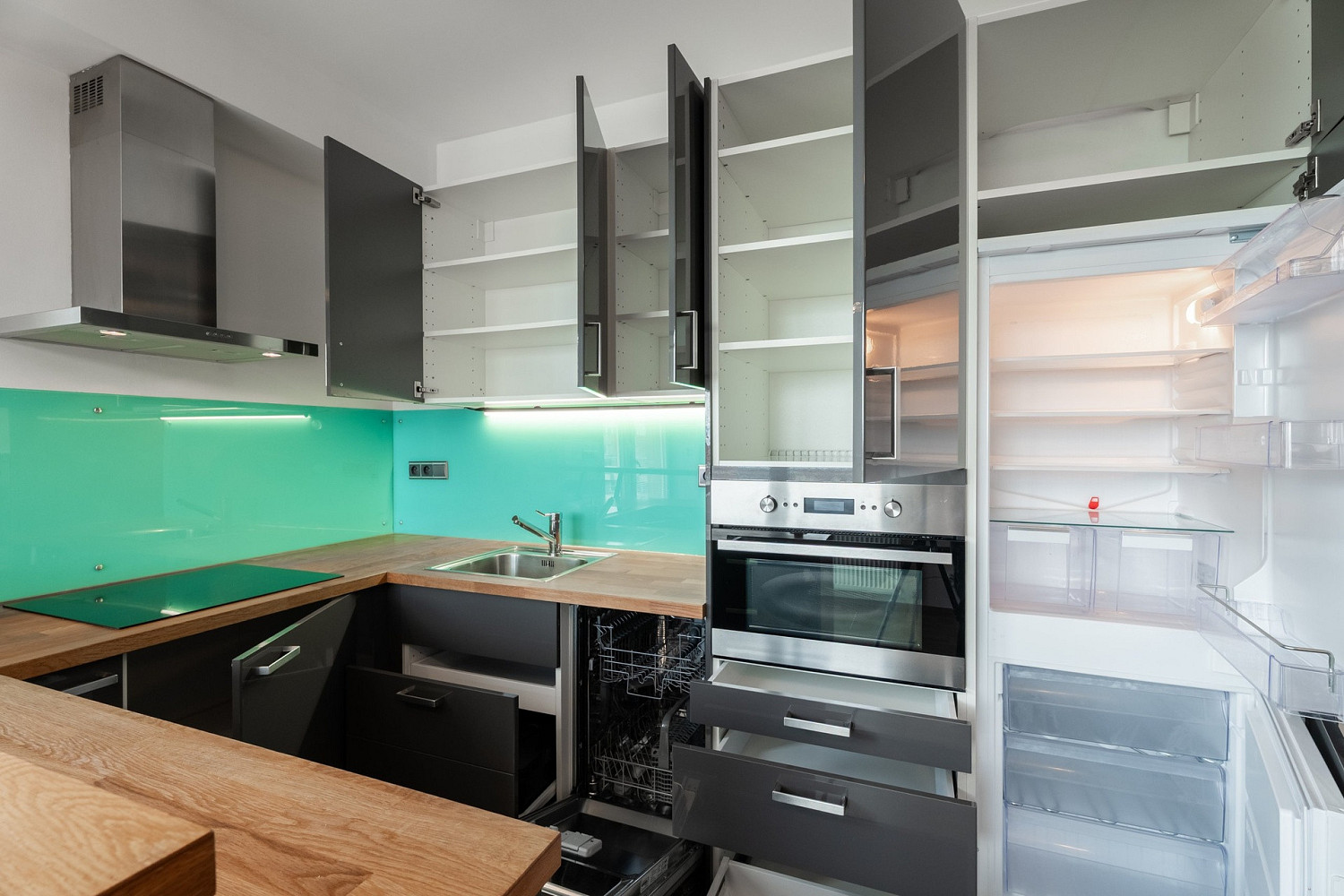 Pronájem bytu 2+kk 56 m² – fotografie 5