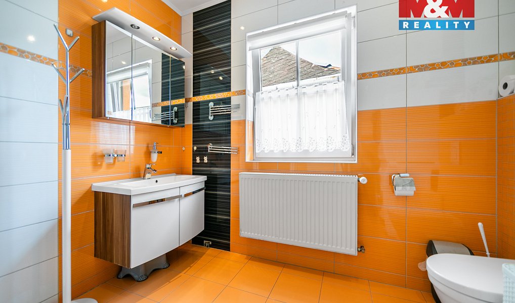 Prodej domu 197 m² s pozemkem 220 m², Bor – náhled fotky 13