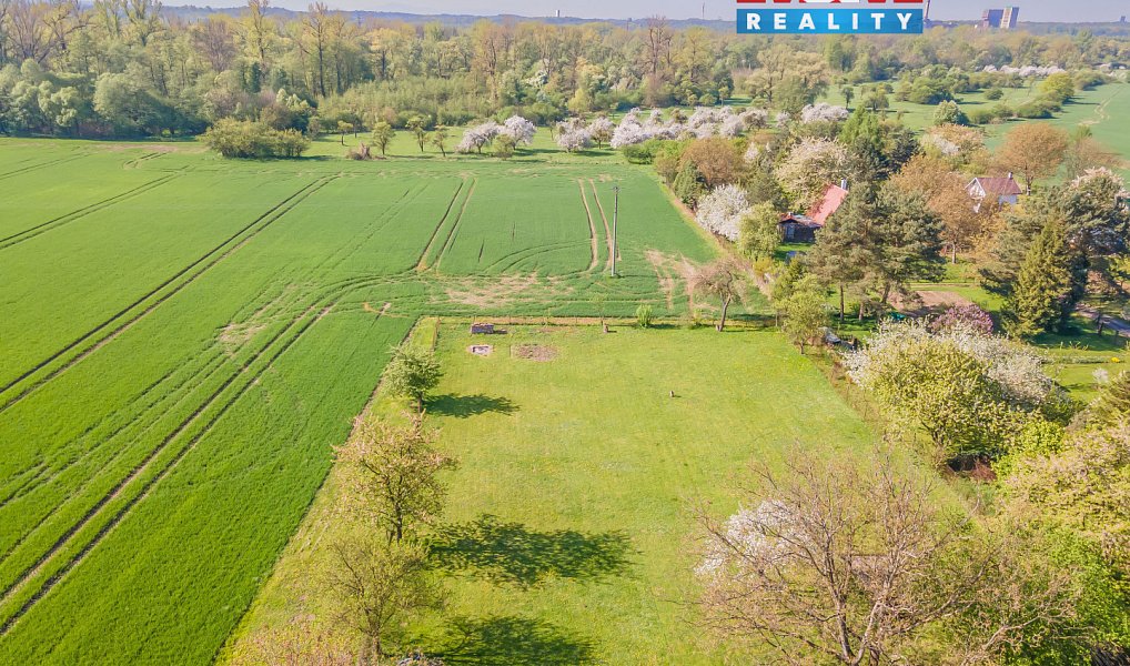 Prodej stavebního pozemku 1 300 m², Karviná – náhled fotky 2
