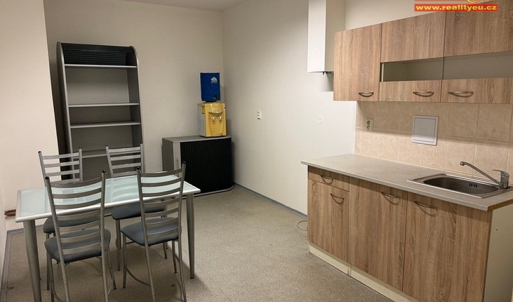 Pronájem kanceláře 40 m², Náchod – náhled fotky 14