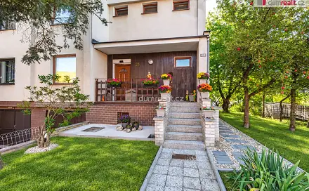 Prodej domu 150 m² s pozemkem 444 m², Javorová, Cheb