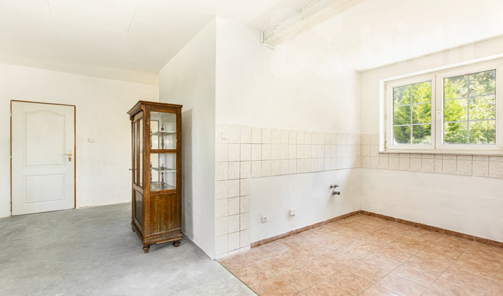 Prodej ubytovacího objektu 280 m², Lipno nad Vltavou – náhled fotky 22