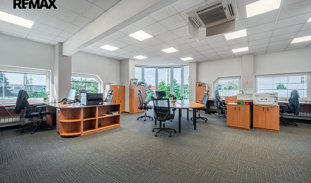 Prodej výrobních prostor 2 029 m², Olomouc – náhled fotky 15