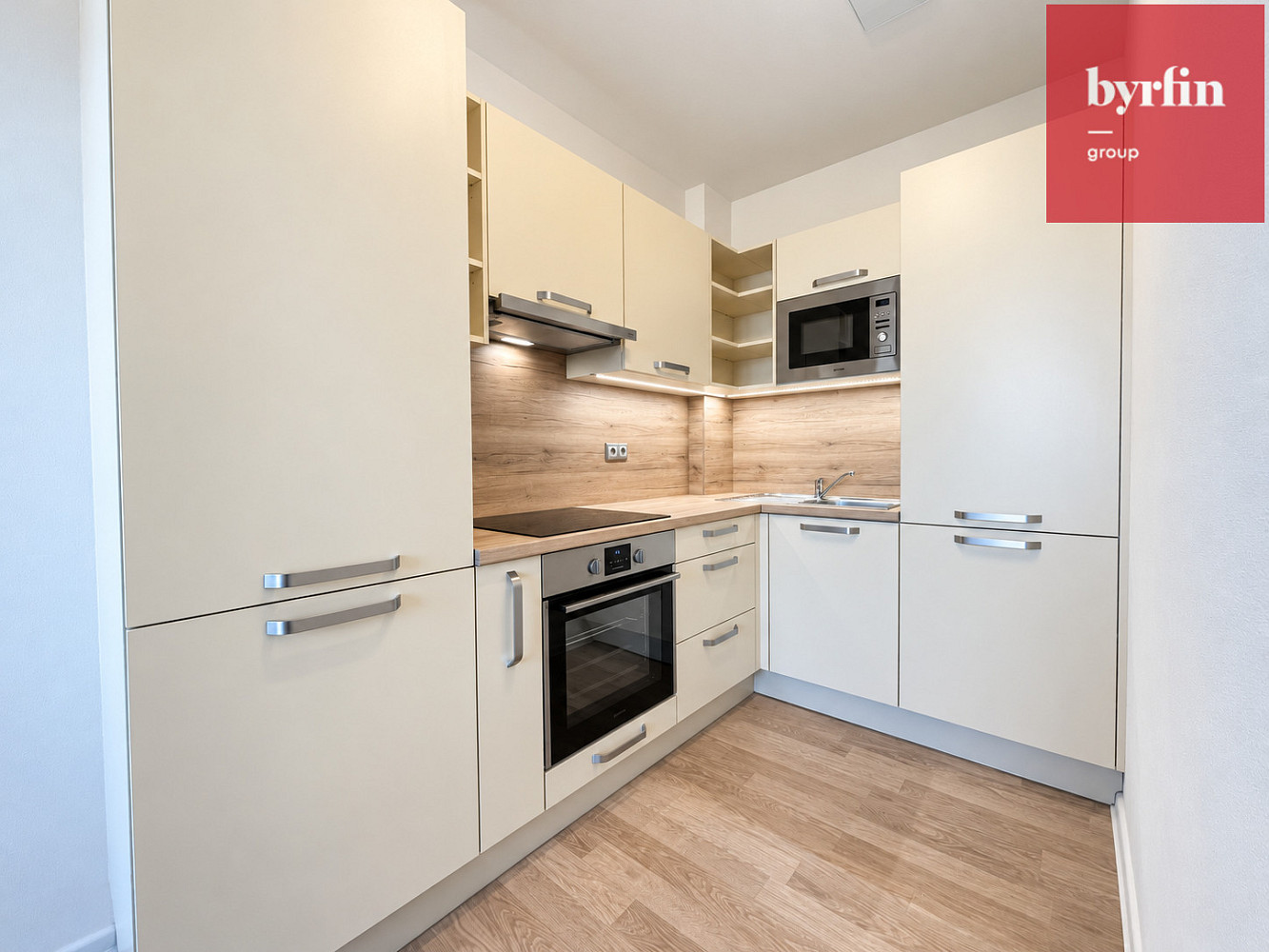 Pronájem bytu 2+kk 35 m²