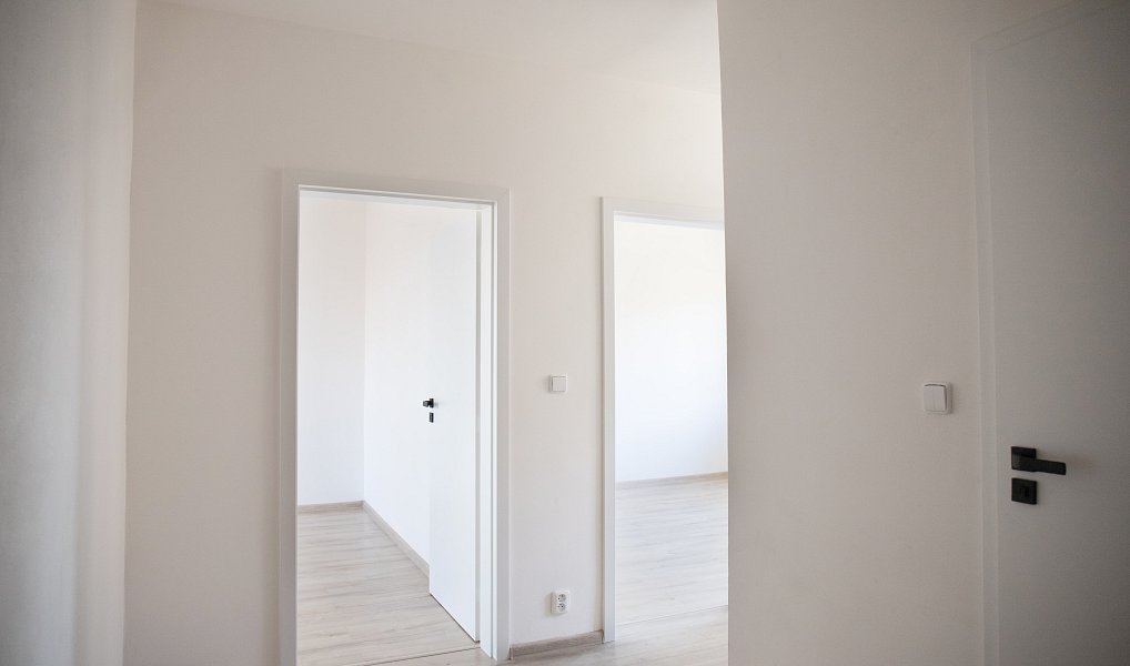 Pronájem bytu 2+1 51 m², Chomutov – náhled fotky 6