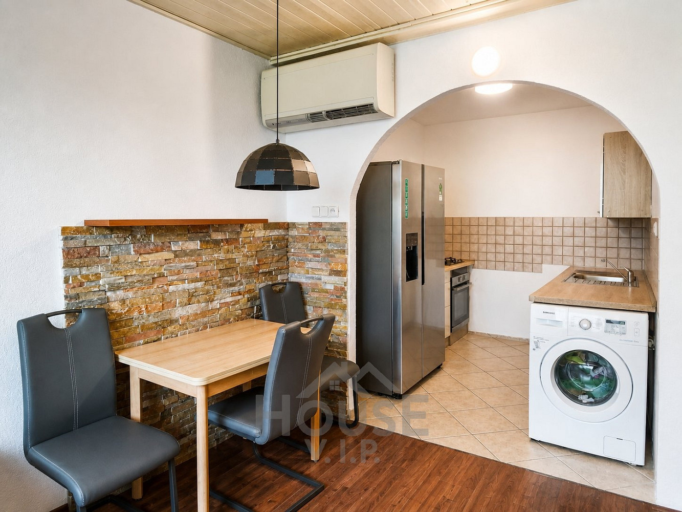Prodej bytu 3+kk 69 m² — photo 3