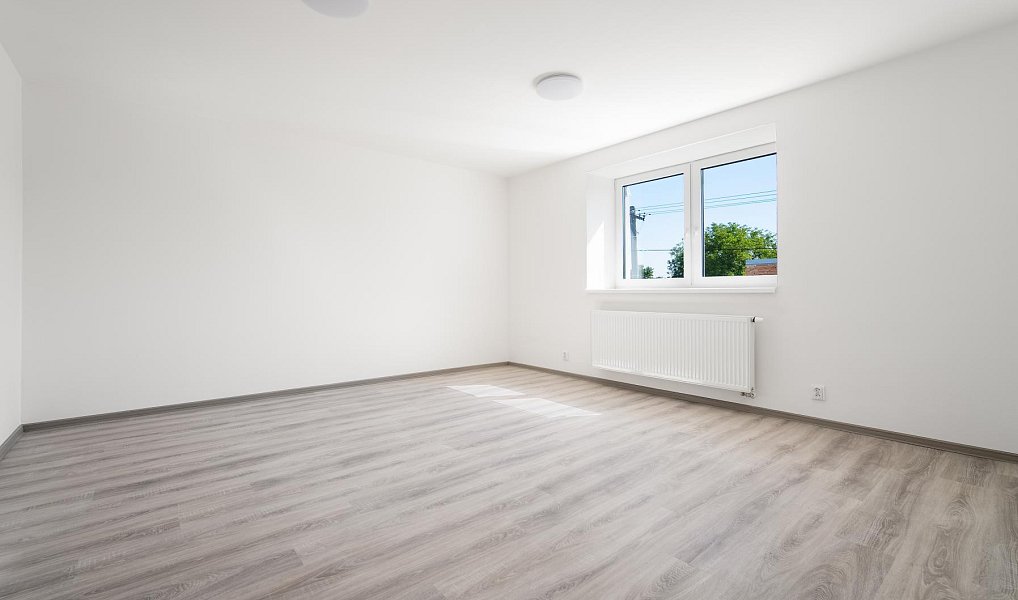 Prodej bytu 4+kk 206 m², Bučovice – náhled fotky 6
