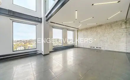 Pronájem bytu 4+kk 421 m²