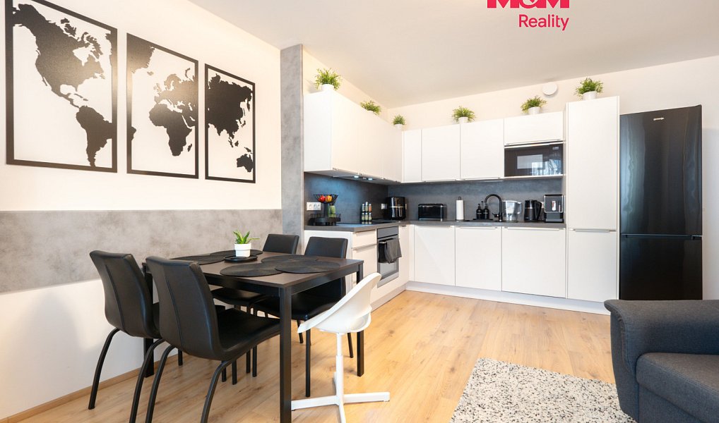 Prodej bytu 3+kk, 76 m², Praha-východ, Odolena Voda