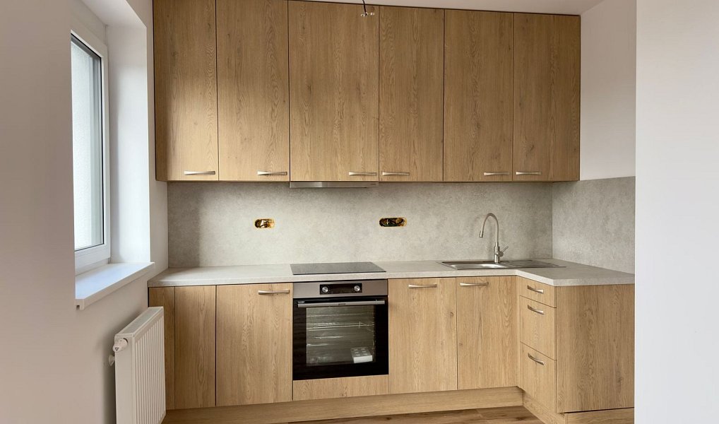 Pronájem bytu 2+kk 75 m², Dašice – náhled fotky 7