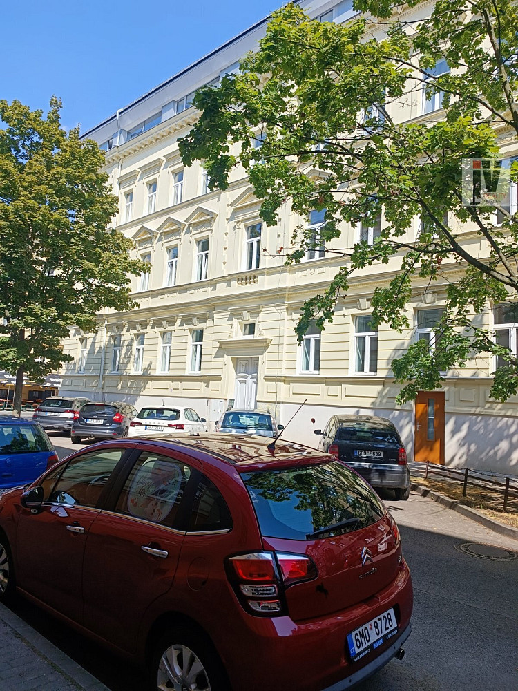 Pronájem bytu 2+kk 60 m²