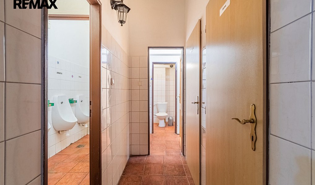 Prodej domu 335 m² s pozemkem 1 224 m², Přeštice – náhled fotky 28