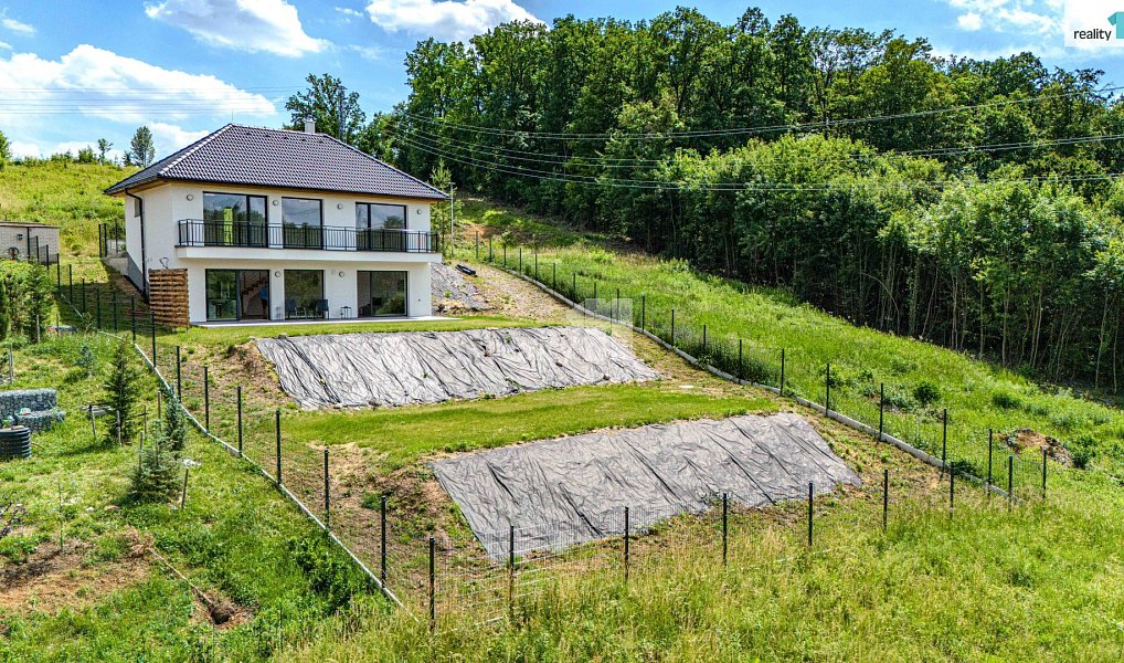 Prodej domu 200 m² s pozemkem 919 m², Vysoký Újezd – náhled fotky 47