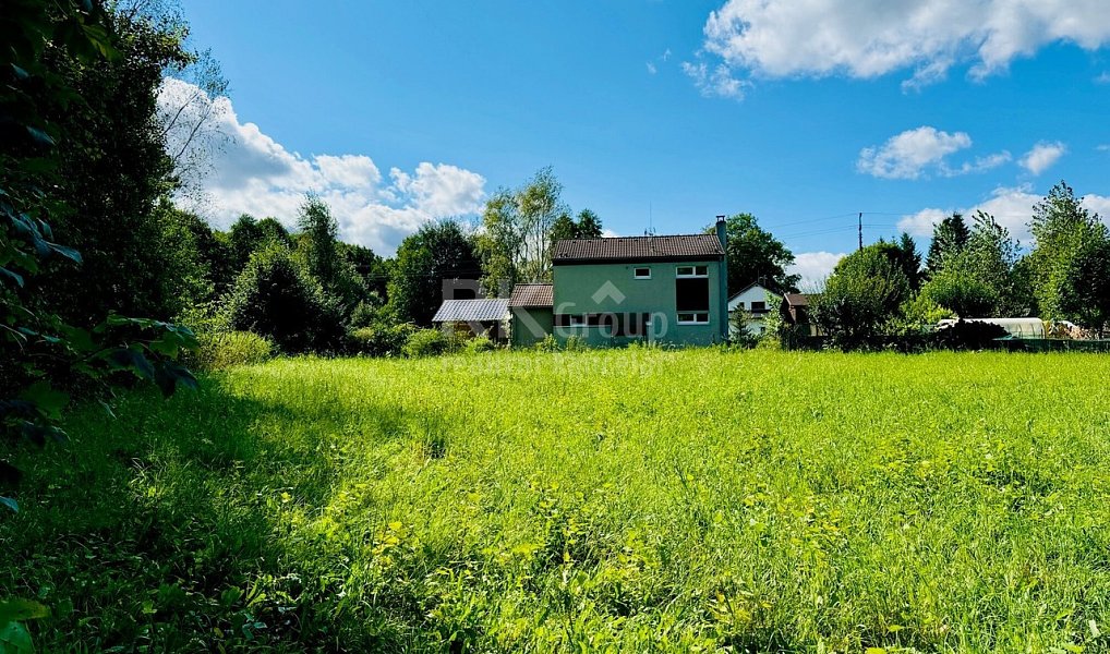 Prodej stavebního pozemku 1 225 m², Tři Sekery – náhled fotky 8