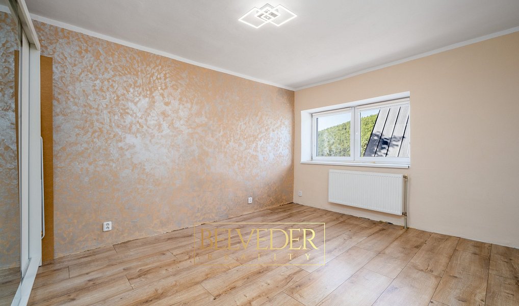 Prodej domu 250 m² s pozemkem 1 009 m², Mikulov – náhled fotky 15