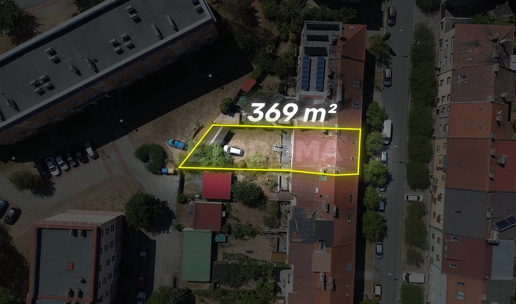 Prodej domu 210 m² s pozemkem 369 m², Plzeň – náhled fotky 2