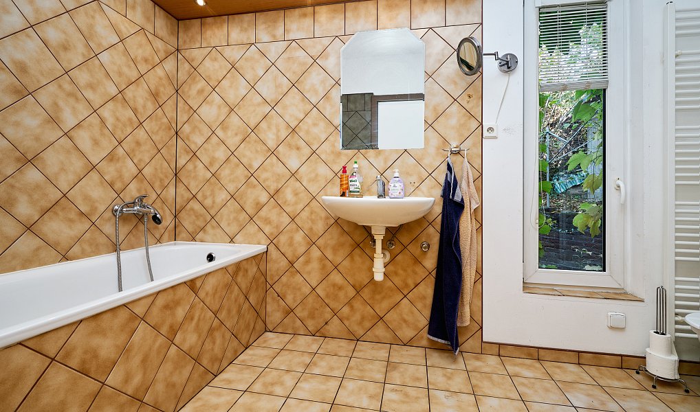 Prodej domu 237 m² s pozemkem 1 094 m², Černé Voděrady – náhled fotky 12