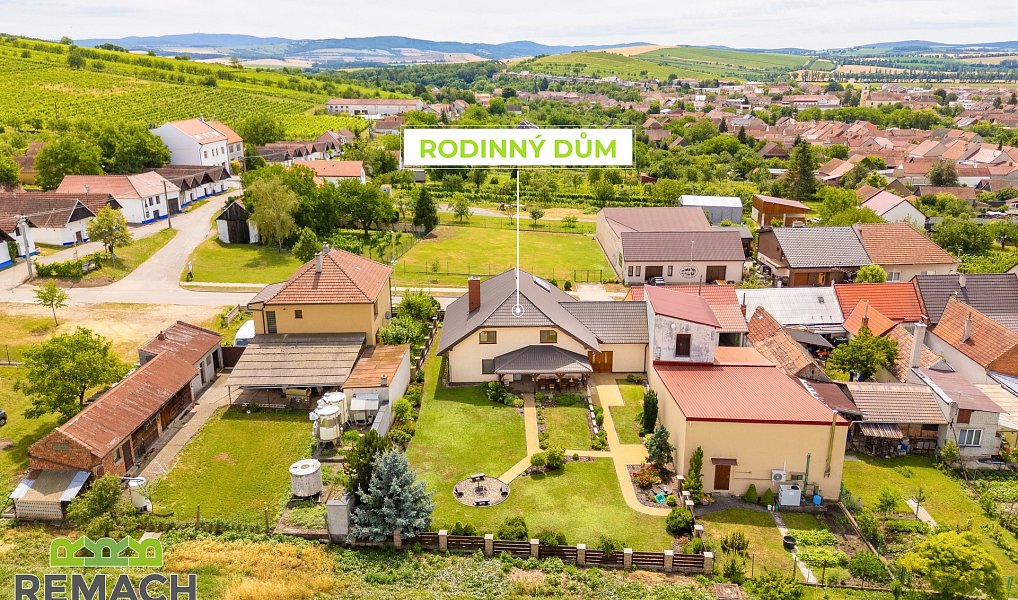 Prodej domu 335 m² s pozemkem 937 m², Blatnice pod Svatým Antonínkem – náhled fotky 14