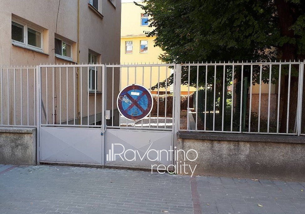 Pronájem komerčního objektu (jiného typu) 12 m² – fotografie 4