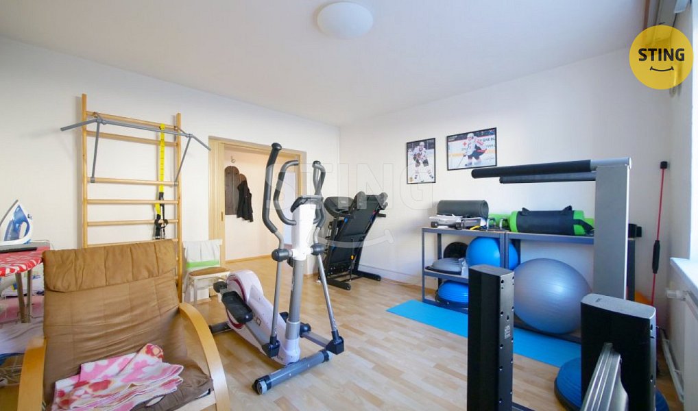 Prodej domu 295 m² s pozemkem 1 089 m², Holasovice – náhled fotky 23