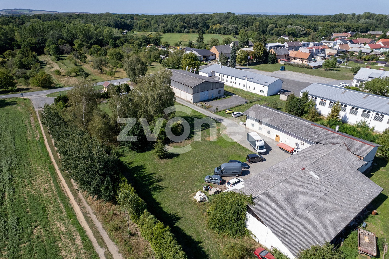 Prodej komerčního objektu (jiného typu) 740 m² – fotografie 5