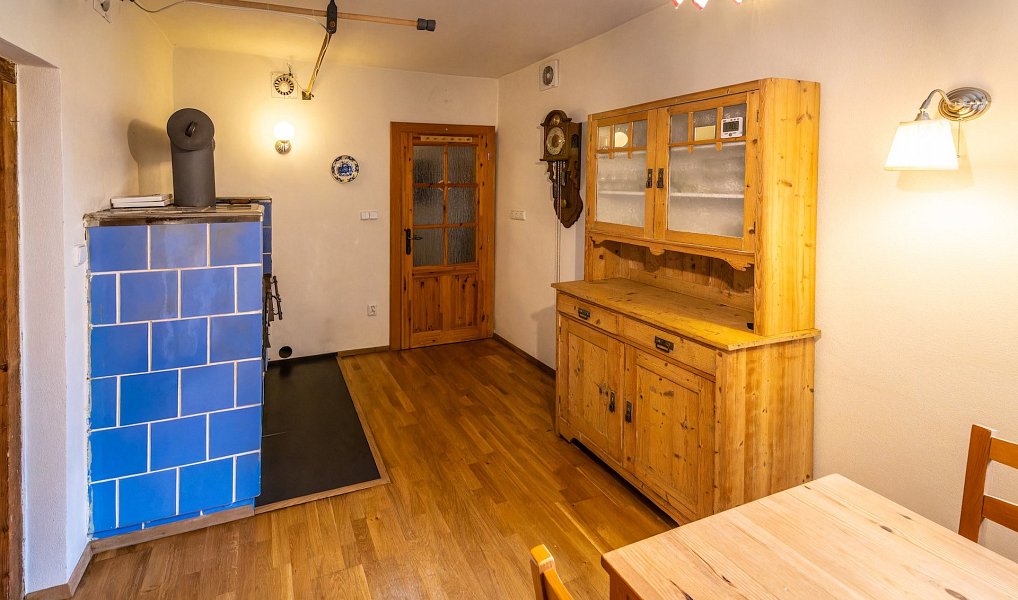 Prodej domu 101 m² s pozemkem 2 286 m², Horní Cerekev – náhled fotky 10