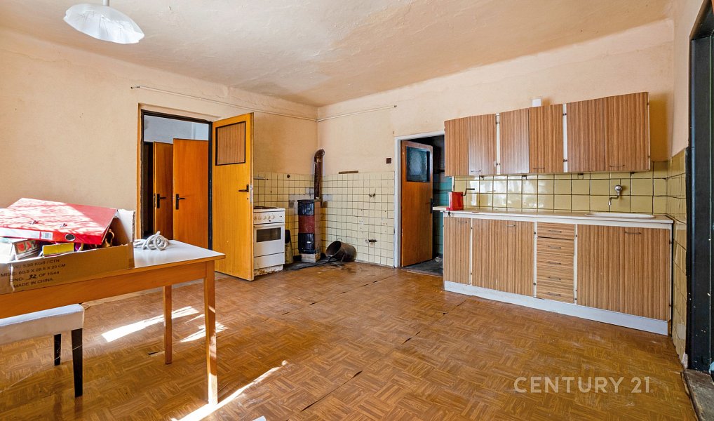 Prodej domu 142 m² s pozemkem 1 434 m², Bousov – náhled fotky 10